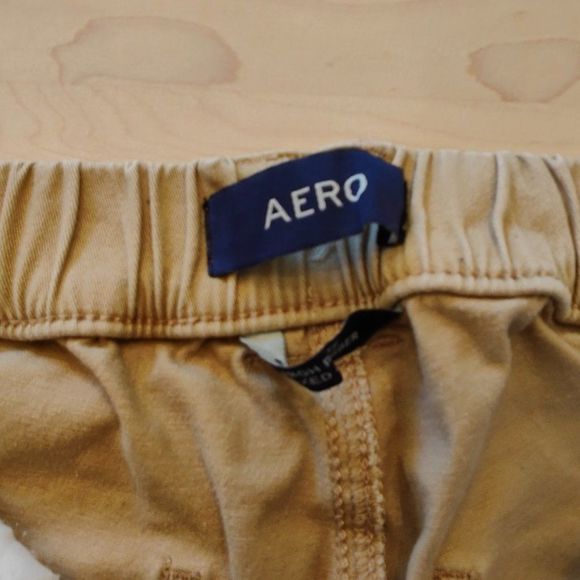 Aeropostale Khaki High Rise Jogger with elastic band waist and feet, Size XS - Picture 13 of 16